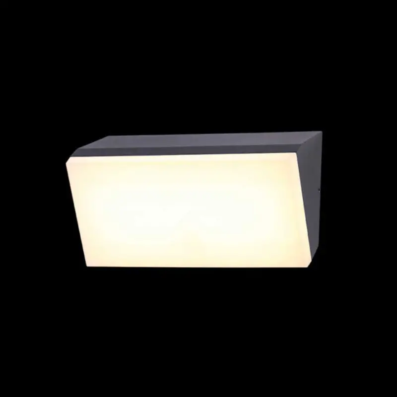 K. Light Horizontal Led Bulkhead – 12W, 1130Lm, 3000K, Matt Black With Opal Lens 1
