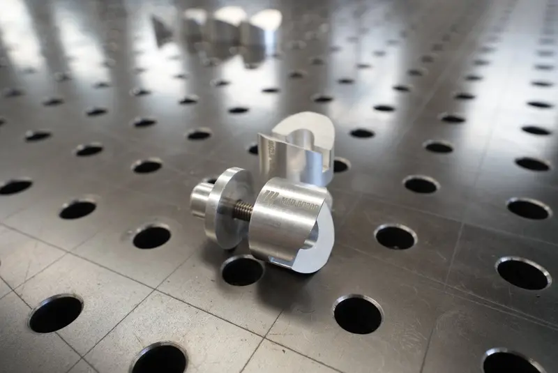 Mac Pair Of Adjustable Aluminium V Blocks – 120° Angle, Uk-Made Precision Alignment 1